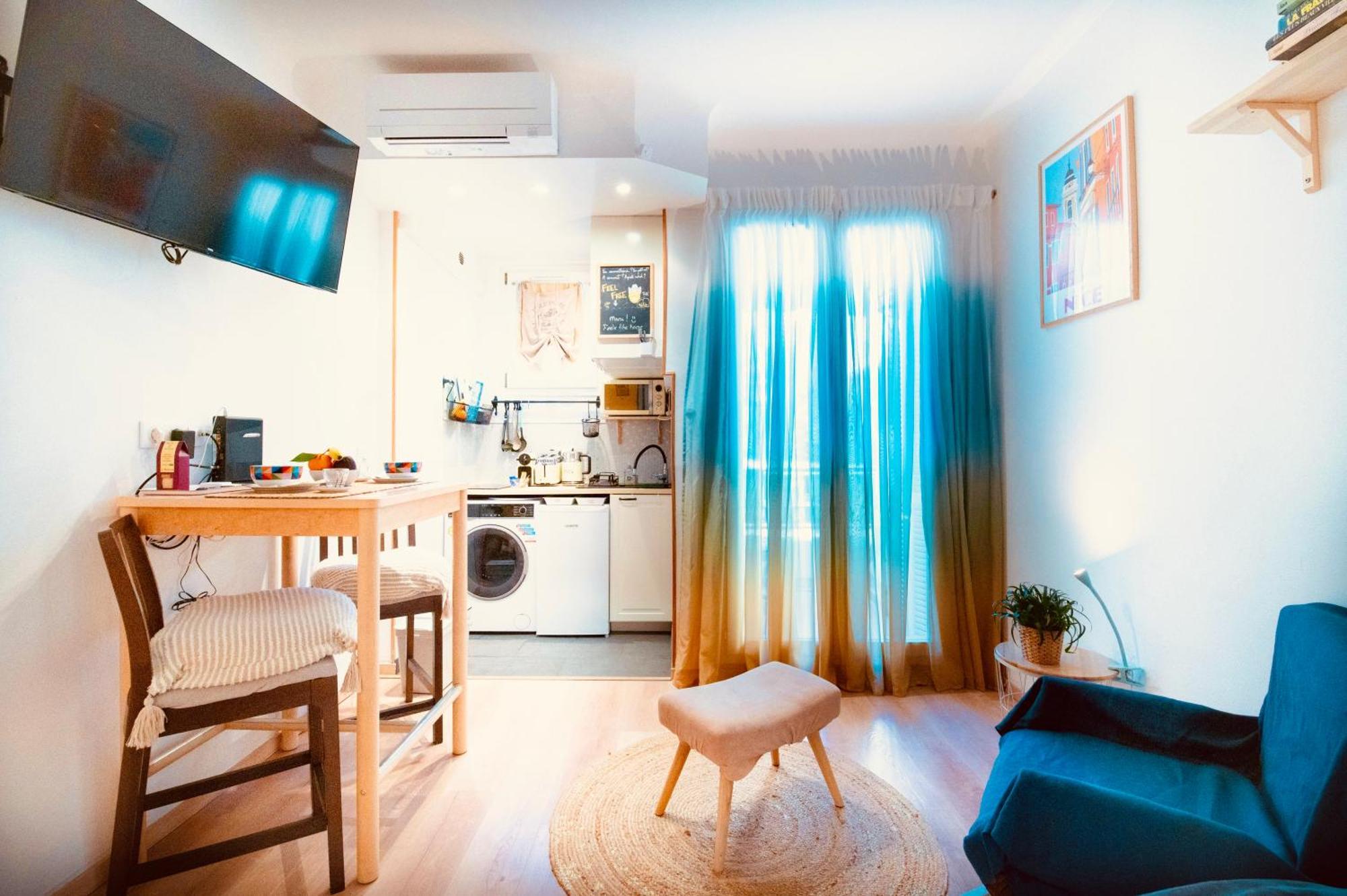 Haliviera - Golden Square, 1Min From Beach Apartman Nizza Kültér fotó