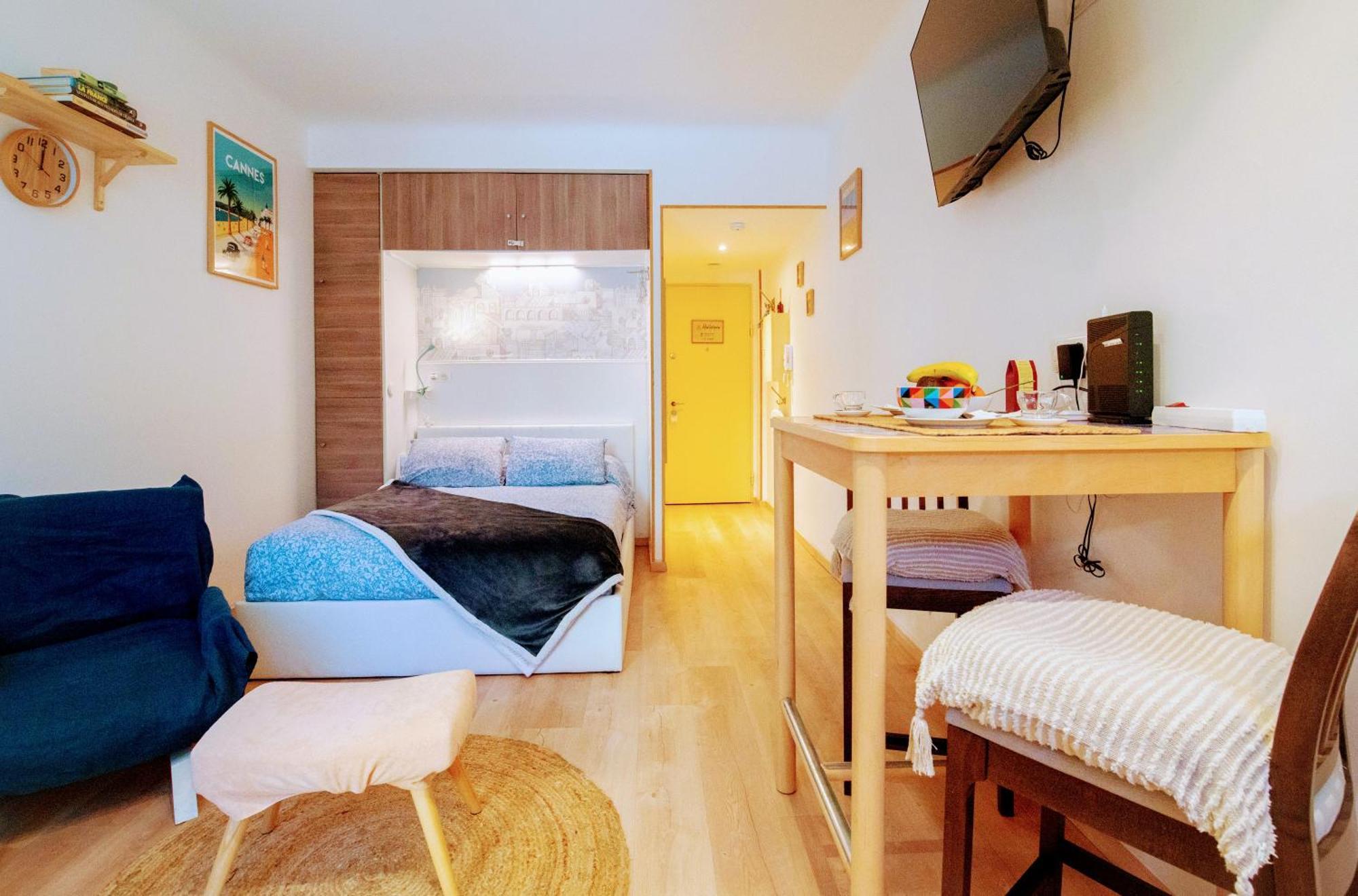 Haliviera - Golden Square, 1Min From Beach Apartman Nizza Kültér fotó